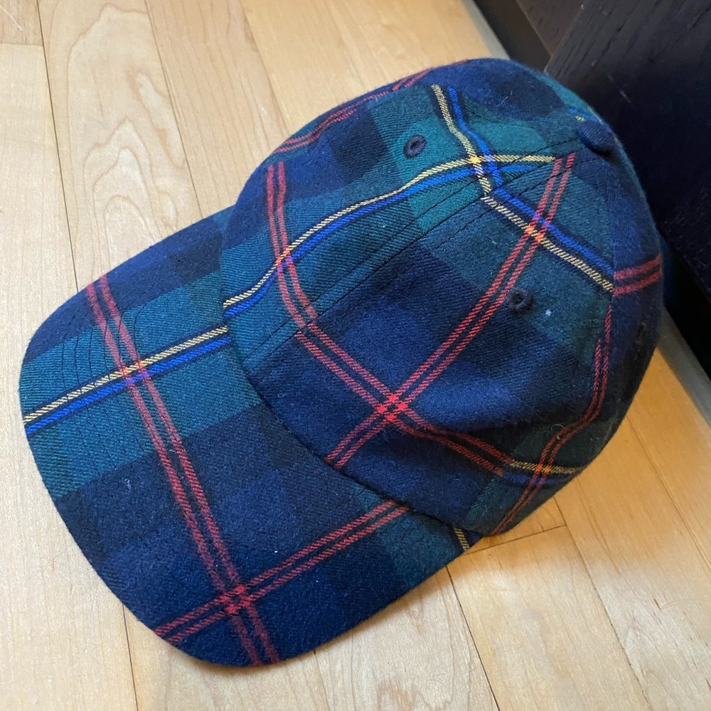 NWOT UO cap
